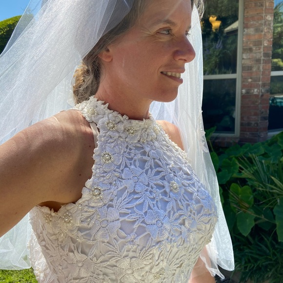 Daisy Wedding Dress - Picture 7 of 8